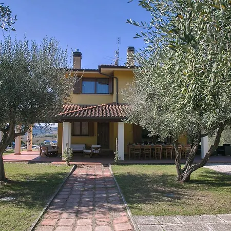 Villa Candelara Villa *