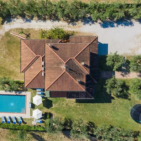 Villa Candelara *