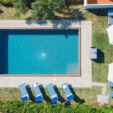 Villa Candelara *